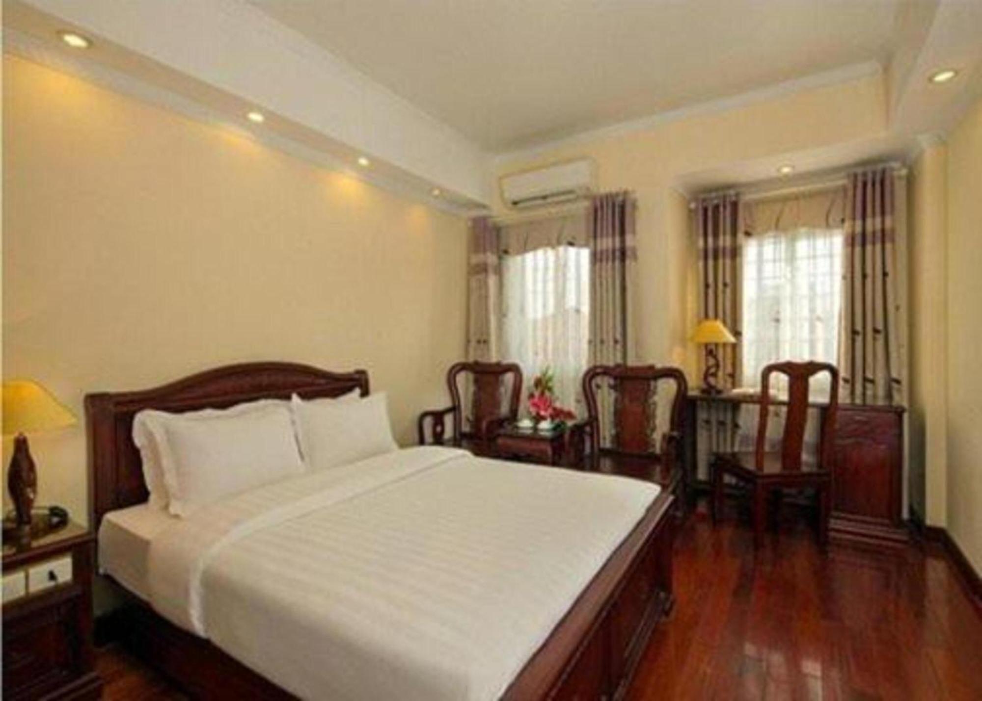 Lucky 3 3* Hà Nội
