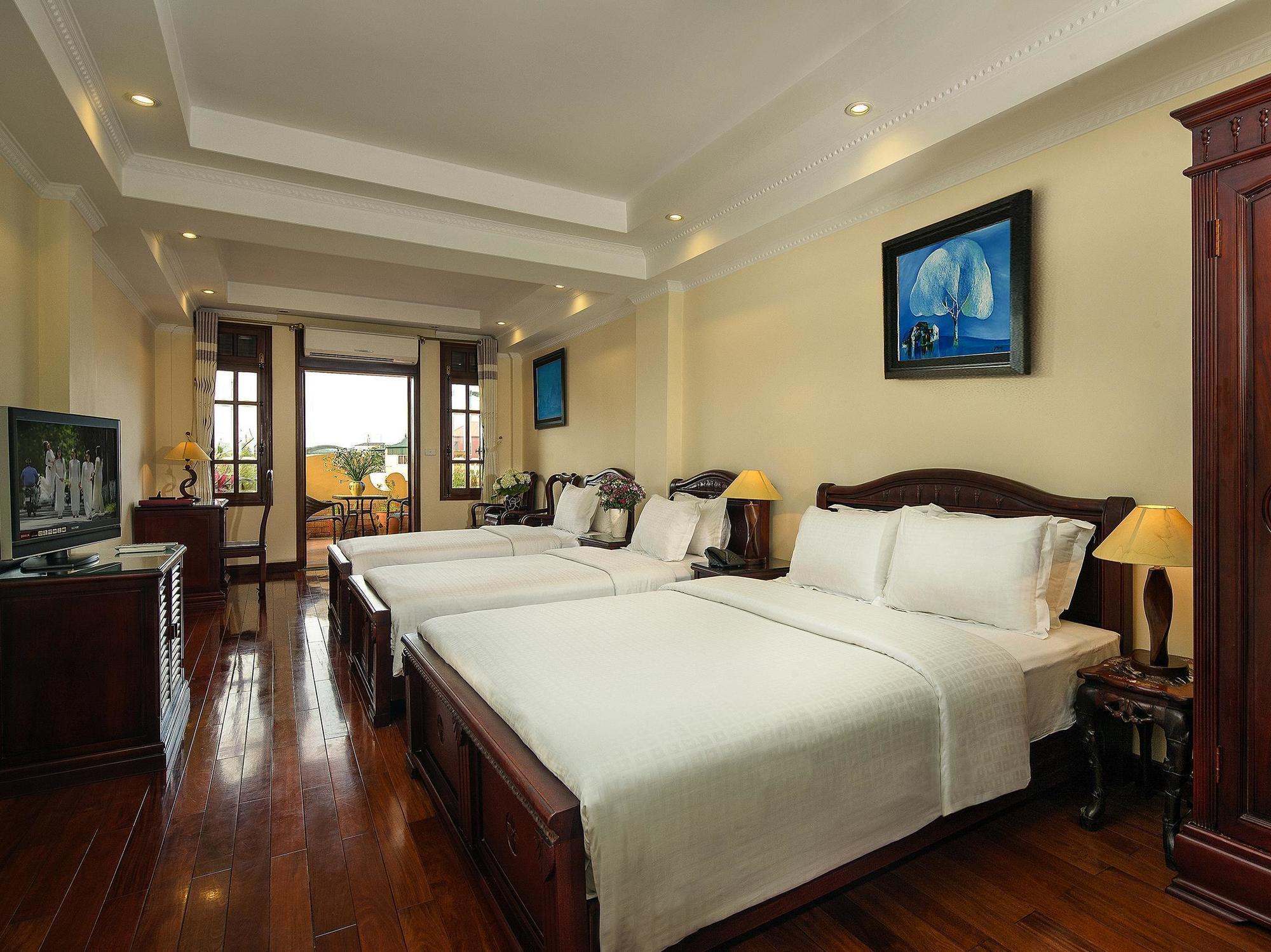 Lucky 3 Khách sạn Hà Nội